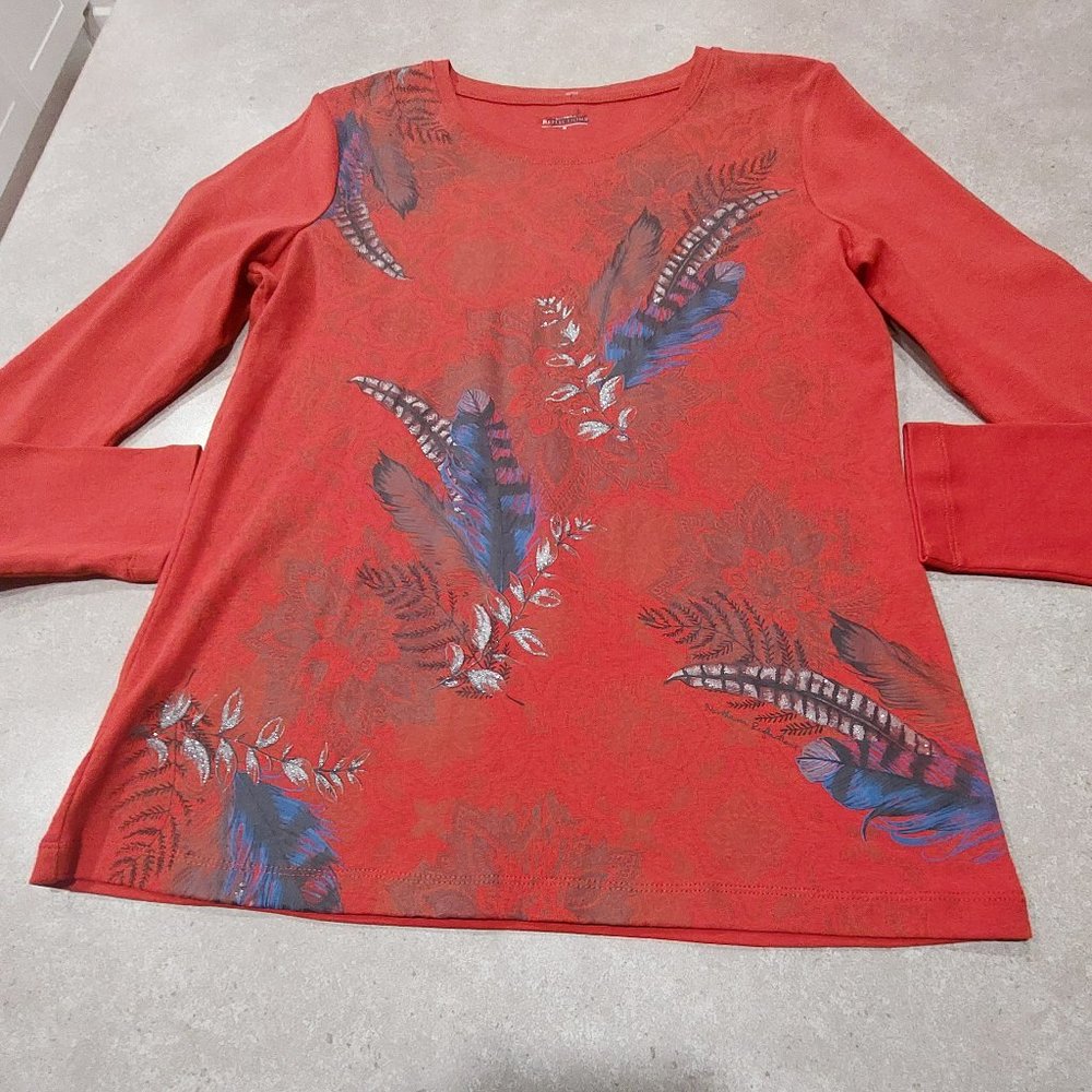 NORTHERN REFLECTIONS Red Cotton Long Sleeves Top w/Graphic/Blue Leaves - Medium